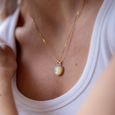 Georgie Gold Round Mother of Pearl Necklace