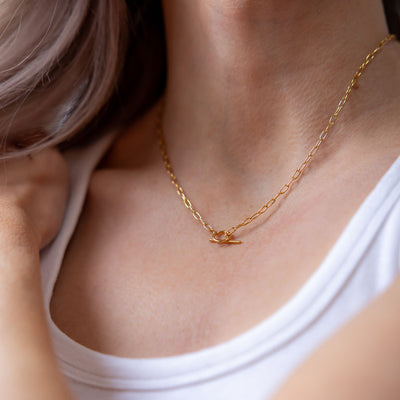 Sophia Gold T-Bar Chain Necklace