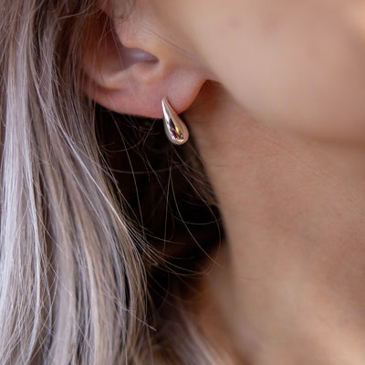 Tilly Silver Droplet Earrings