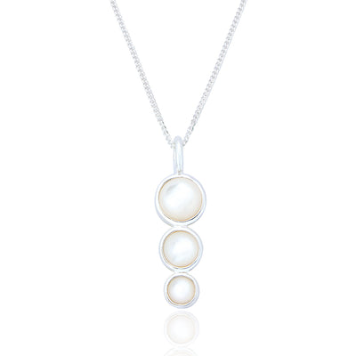 Arta Silver Mother of Pearl Necklace
